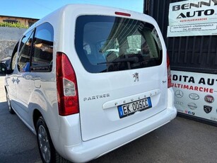 PEUGEOT Partner 1.6 16V VTi 120CV Outdoor