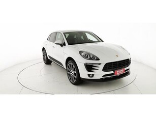 PORSCHE MACAN 2.0