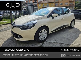 Renault Clio 1.2 75CV