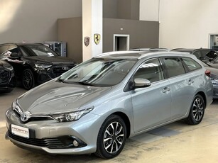 Toyota Auris 1.8 Hybrid