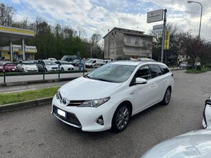 TOYOTA Auris TS 1.8 Hybrid Lounge