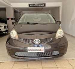 TOYOTA Aygo 1.0 12V VVT-i 5 porte Sol Benzina