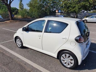 TOYOTA Aygo 1.0 12V VVT-i 5p. Active Connect