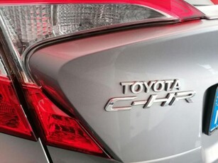 TOYOTA C-HR 1.8 Hybrid CVT Lounge