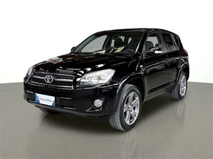 Toyota Rav4 D-4D 4WD Active usato