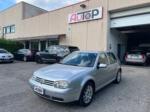 Volkswagen Golf 1.6