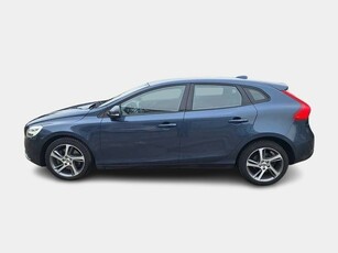 VOLVO V40 D2 Geartronic Momentum 5 PORTE BERLINA