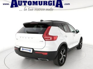 VOLVO XC40 D3 AWD Geartronic R-design Tetto e Portell Elettr.