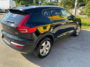 VOLVO XC40 D3 Momentum Pro