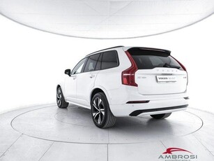 VOLVO XC90 B5 (d) AWD Geartronic R-design