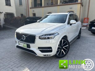 VOLVO XC90 D5 AWD Geartronic Momentum Usata