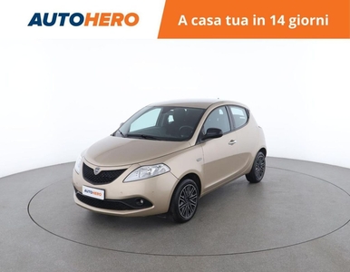 Lancia Ypsilon 1.0 FireFly