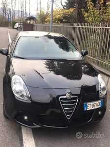 Usato 2014 Alfa Romeo Giulietta 1.6 Diesel 105 CV (9.300 €)