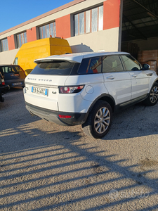 Usato 2015 Land Rover Range Rover evoque 2.2 Diesel 150 CV (18.500 €)