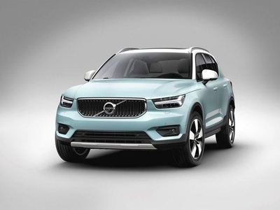 VOLVO XC40 D3 AWD GEATRONIC MOMENTUM CORE