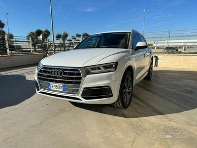 Audi Q5 2.0 TDI 190 CV quattro S tronic Bus. Sport