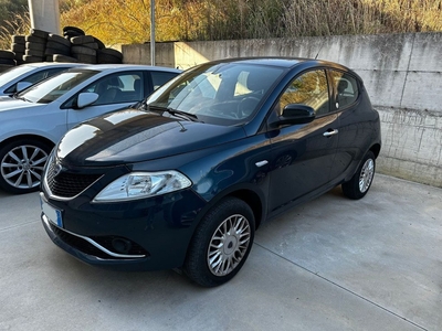 Lancia Ypsilon 0.9 TwinAir