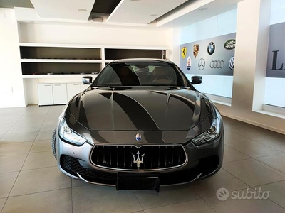 Maserati Ghibli V6 Diesel, 275 CV-Tetto-Pelle-Navi
