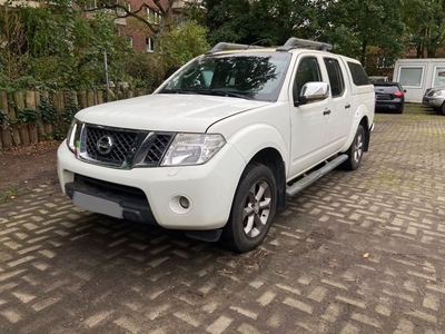 Nissan Navara 2.5 dCi 190CV