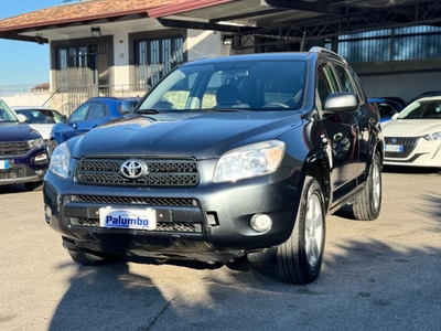 Toyota RAV4 2.2 D-4D 136 CV