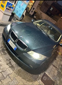 BMW 320i Benzina 150cv Cambio automatico