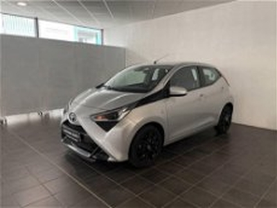 Toyota Aygo 1.0 VVT-i 72 CV 5 porte x-play del 2020 usata a Torino