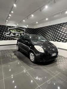 Toyota Yaris 1.0 3 porte