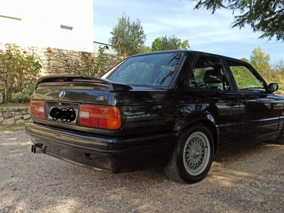 Usato 1988 BMW 320 2.0 Benzin 192 CV (40.000 €)