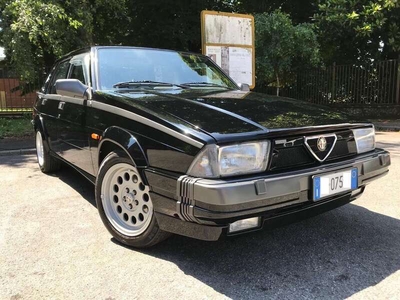 Usato 1989 Alfa Romeo 75 3.0 Benzin 189 CV (25.000 €)