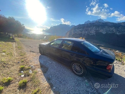 Usato 1999 BMW 525 2.5 Diesel 143 CV (999 €)