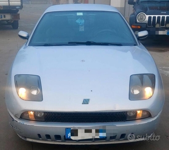 Usato 1999 Fiat Coupé 1.7 Benzin 131 CV (6.800 €)