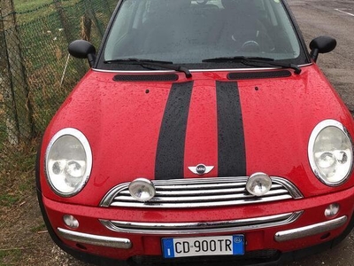 Usato 2003 Mini Cooper Coupé 1.6 Benzin (3.500 €)