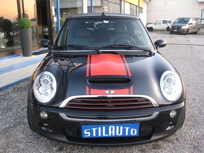 Usato 2005 Mini Cooper S Cabriolet 1.6 Benzin 170 CV (11.700 €)