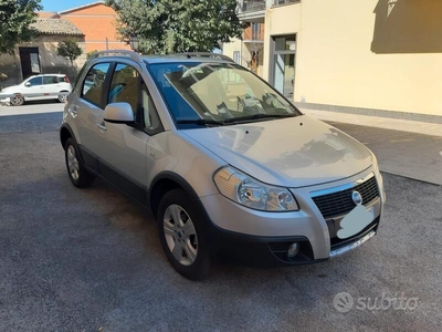 Usato 2006 Fiat Sedici 1.6 CNG_Hybrid 107 CV (4.900 €)