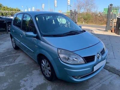 Usato 2006 Renault Scénic II 1.9 Diesel 132 CV (2.200 €)