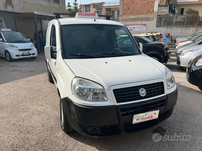 Usato 2007 Fiat Doblò 1.6 CNG_Hybrid 103 CV (3.599 €)