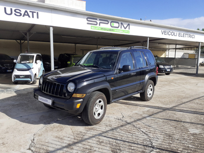 Usato 2008 Jeep Cherokee 2.8 Diesel (8.500 €)