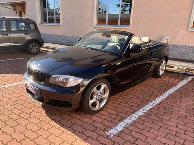 Usato 2010 BMW 135 Cabriolet 3.0 Benzin 306 CV (24.900 €)