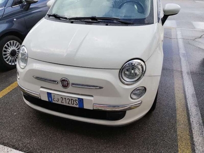 Usato 2011 Fiat 500 1.2 Benzin 69 CV (6.900 €)