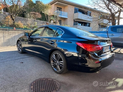 Usato 2014 Infiniti Q50 Diesel (11.000 €)