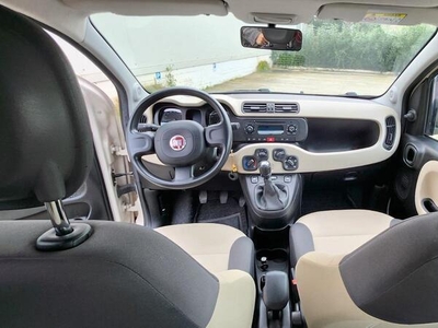 Usato 2015 Fiat Panda 1.2 Benzin 69 CV (9.000 €)