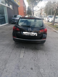 Usato 2015 Opel Astra 1.6 Diesel 110 CV (9.800 €)