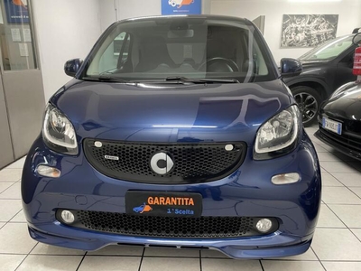 Usato 2016 Smart ForTwo Coupé 0.9 Benzin 109 CV (21.500 €)