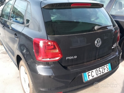 Usato 2016 VW Polo 1.4 Diesel 75 CV (9.500 €)