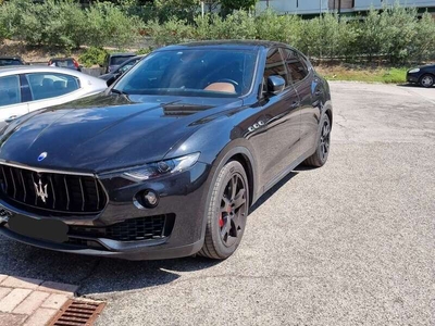 Usato 2018 Maserati Levante 3.0 Benzin 430 CV (46.900 €)