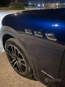 Usato 2018 Maserati Levante 3.0 Diesel 275 CV (45.000 €)