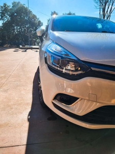 Usato 2018 Renault Clio IV 1.5 Diesel 90 CV (11.100 €)