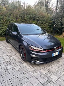 Usato 2019 VW Golf 2.0 Benzin 245 CV (26.900 €)