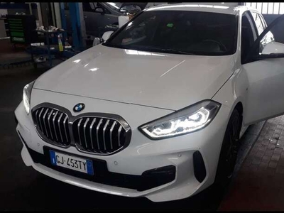 Usato 2020 BMW 118 1.5 Benzin 140 CV (23.200 €)