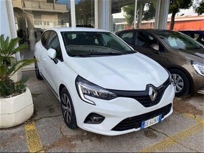 Usato 2021 Renault Clio V 1.6 El 91 CV (17.520 €)